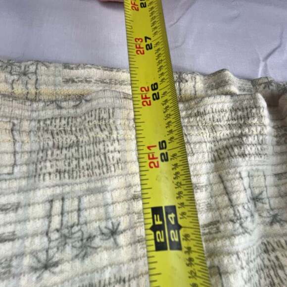 Tommy Bahama Polo Shirt Men Large Beige Green Totem Relaxed Comfort Casual - Picture 7 of 9